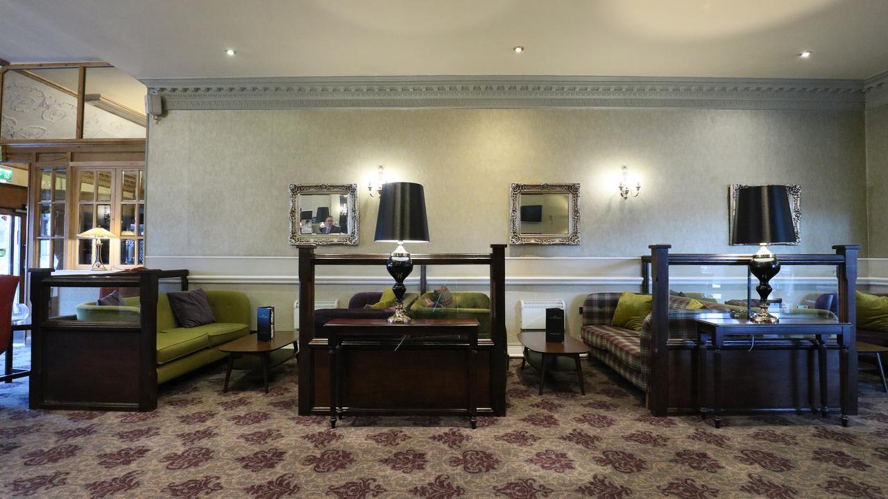 The Victoria Hotel Manchester By Compass Hospitality Oldham Bagian luar foto